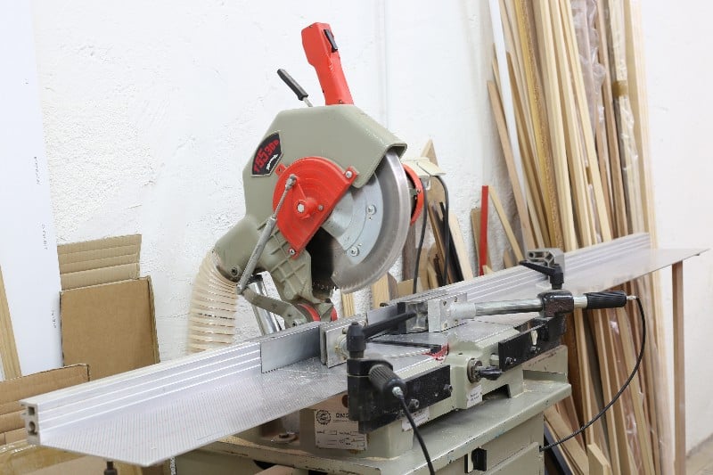 Comment couper du bois avec une scie circulaire ? Comment couper du bois avec une scie circulaire ?